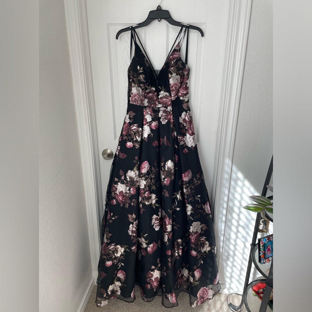 Crystal doll black metallic purple flowers maxi dress. Used: worn once. Size 5